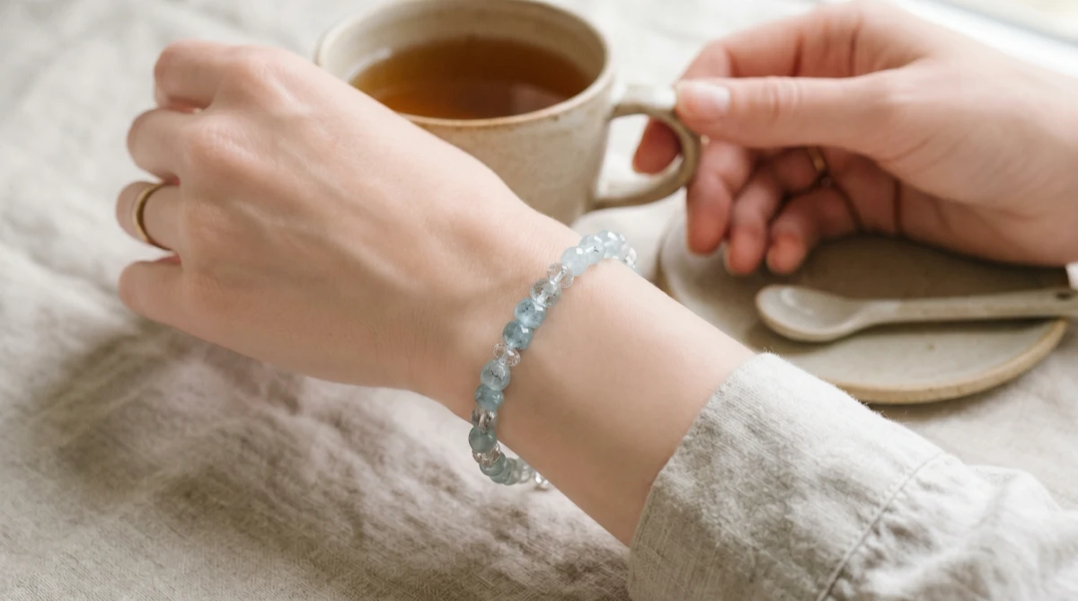 Crystal Bracelet for Her: 5 Reasons It Is the Perfect Meaningful Birthday Gift 1
